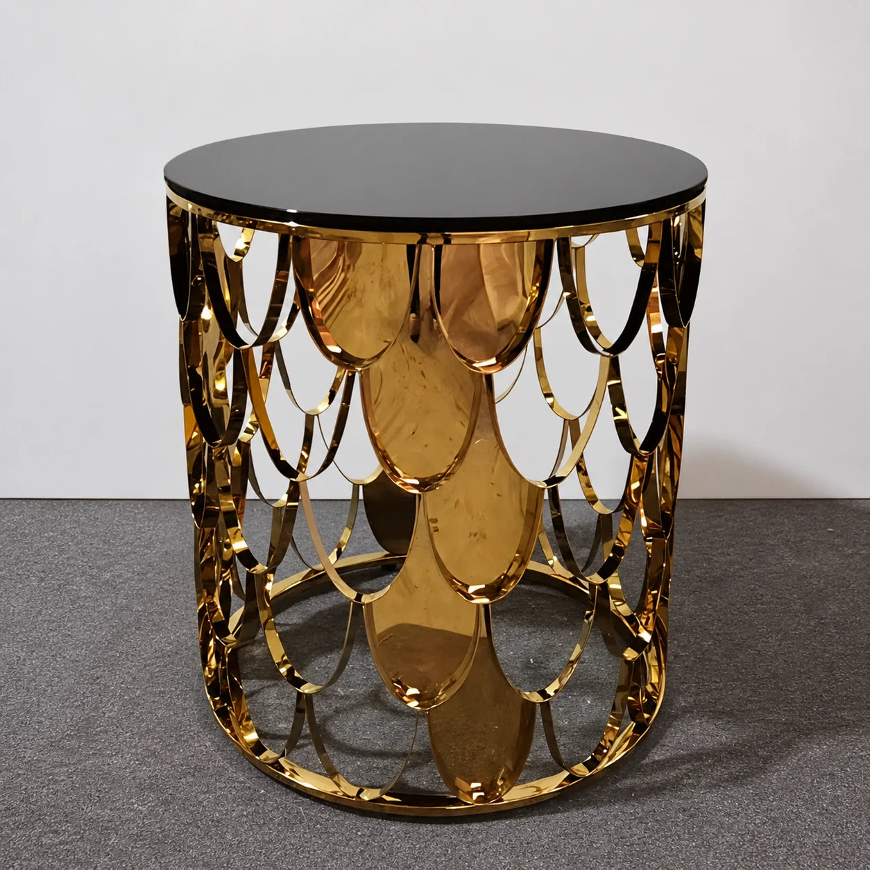 Table Dorée Écailles Luxe